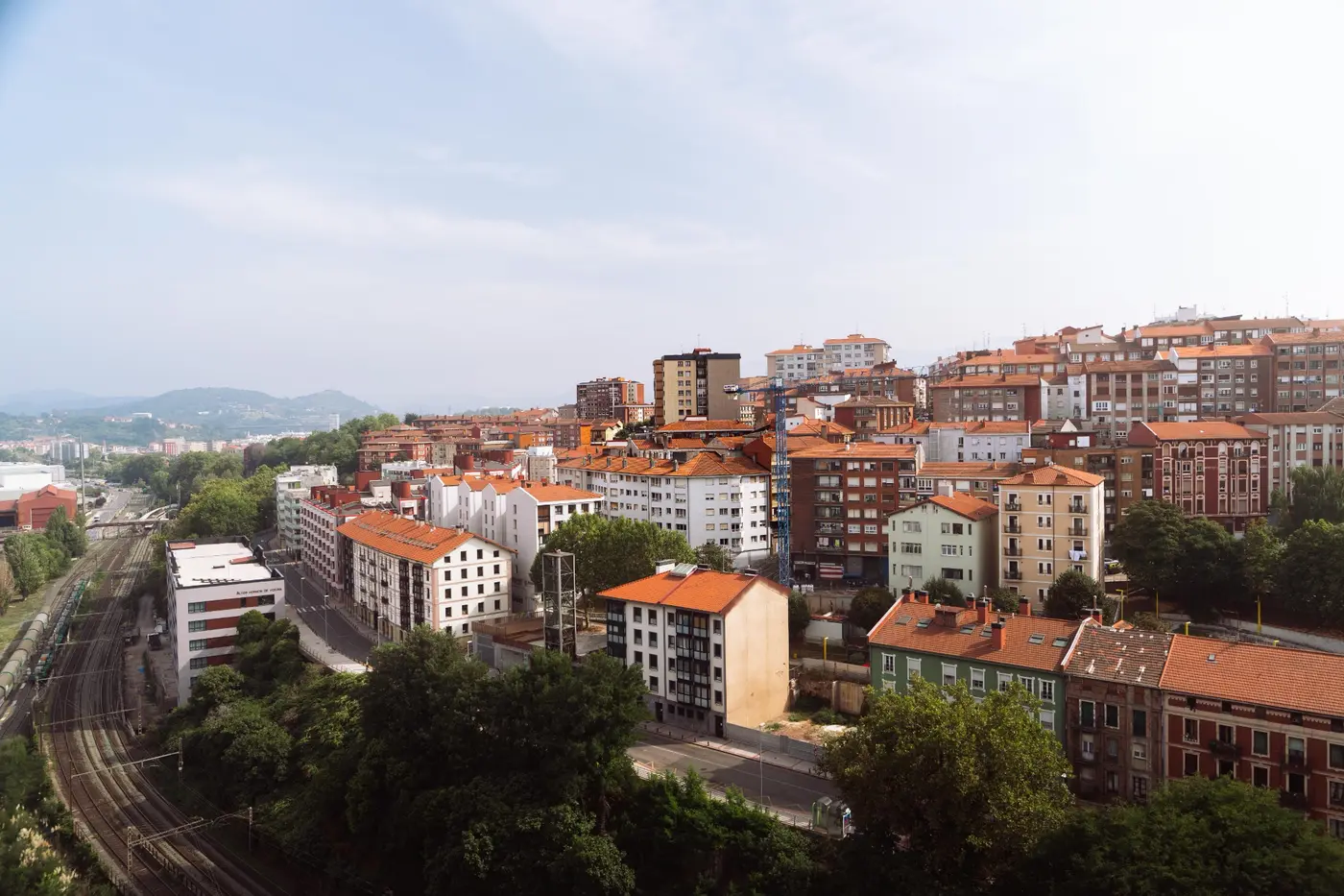Vista panorámica de Txabarri-El Sol y La Benedicta en Sestao